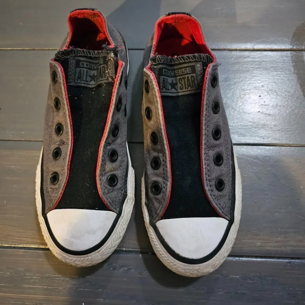 Converse Boys Gray Black & Redll Star Chuck Taylor Sneaker Shoes Size 13